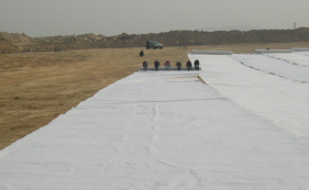 Construction scheme of composite geomembrane